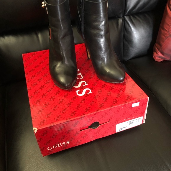 Authentic guess ankle sexy booties - Picture 4 of 5
